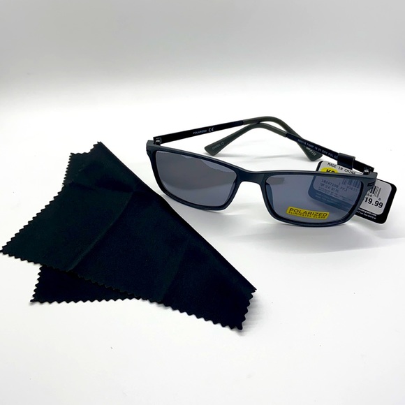 Foster Grant Max Block 100% UVA-UVB Polarized - Picture 6 of 15